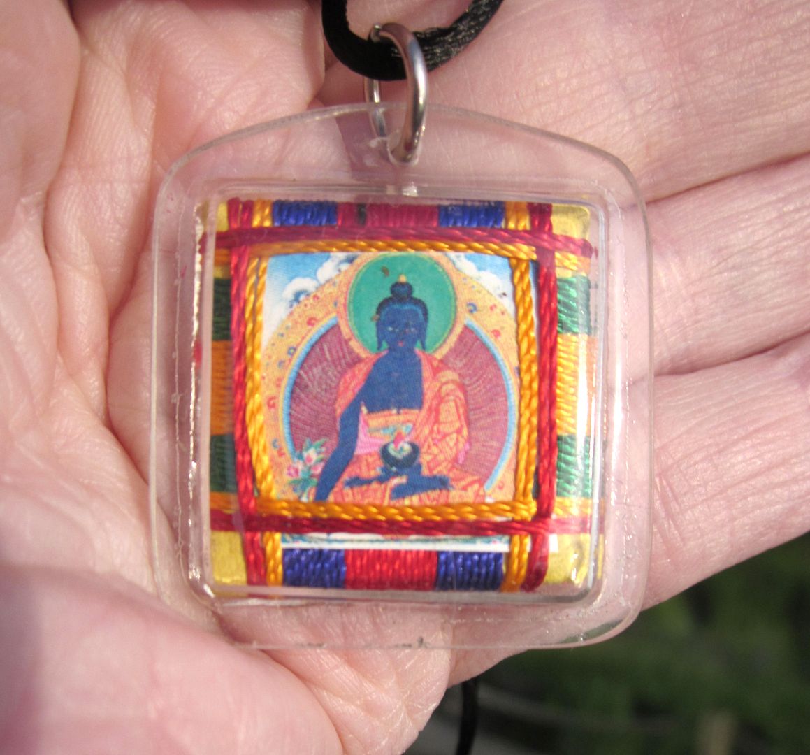 HEALING PROTECTIVE MEDICINE BUDDHA TIBETAN BUDDHIST PENDANT AMULET